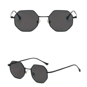 https://vertualy.com.br/collections/oculos-hexagonal/products/oculos-de-sol-classico-hexagonal-full-black?variant=46274946433162
