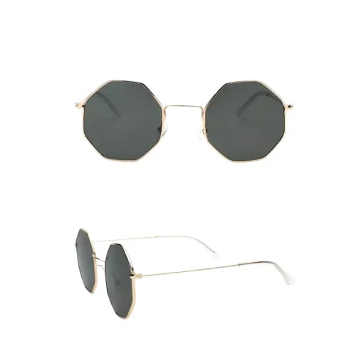 https://vertualy.com.br/collections/oculos-hexagonal/products/oculos-de-sol-classico-hexagonal-full-black?variant=46274946465930