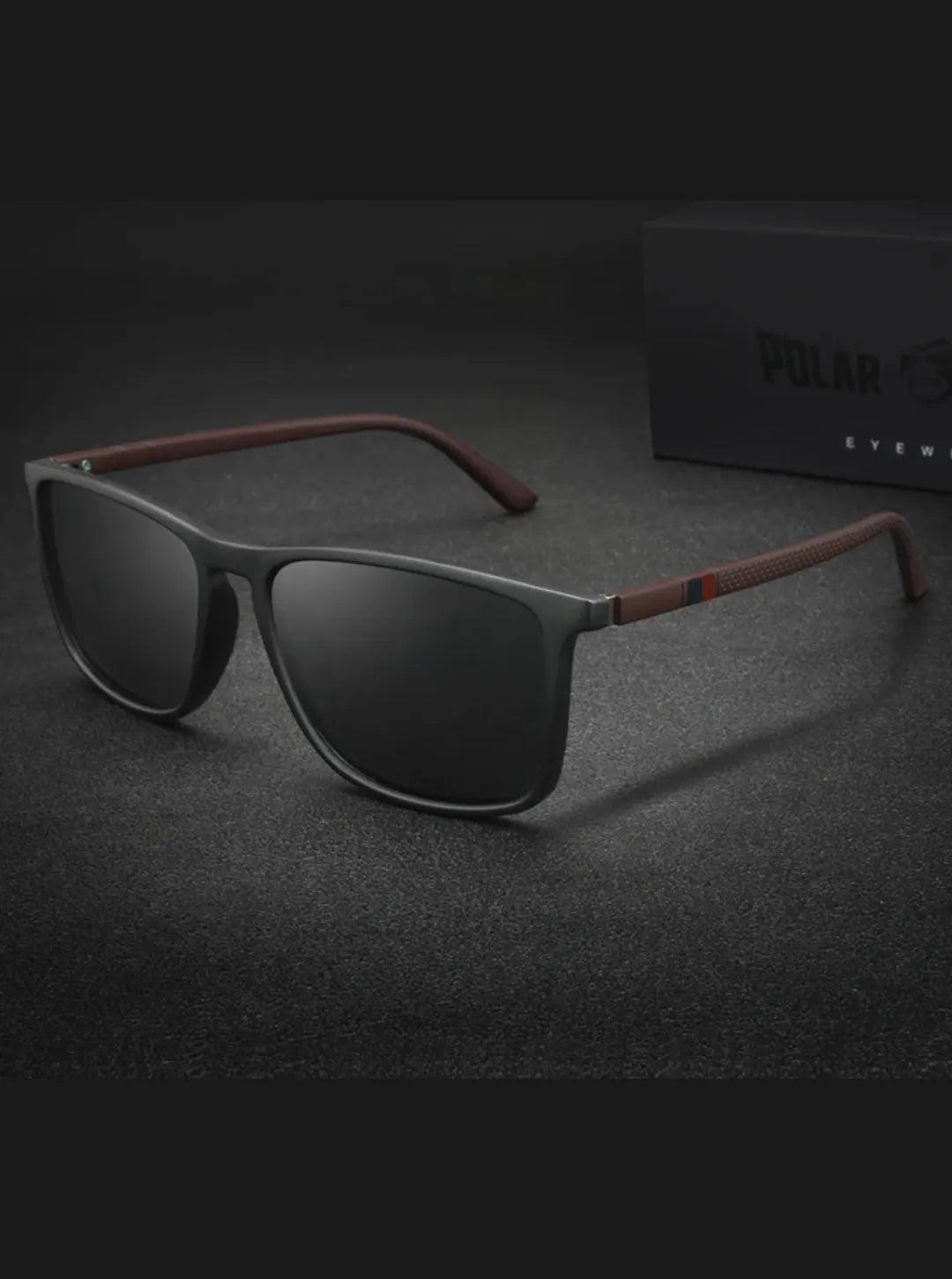 https://vertualy.com.br/collections/oculos-hexagonal/products/oculos-de-sol-masculino-quadrado-smolke-black